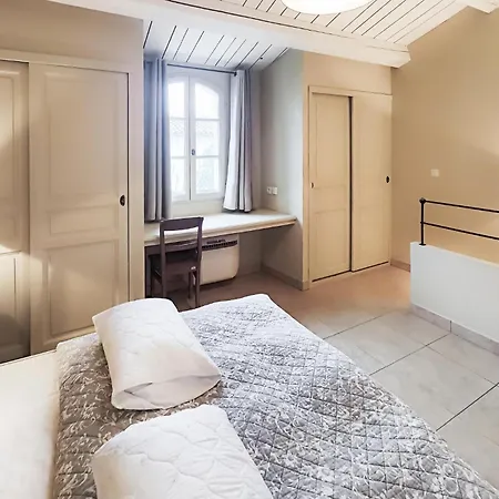 1 Bedroom Lovely Home In Saint-Laurent-De-La-Ca Hébergement de vacances Saint-Laurent-de-la-Cabrerisse
