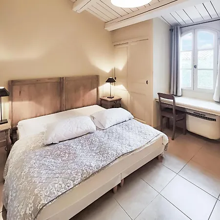 1 Bedroom Lovely Home In Saint-Laurent-De-La-Ca *